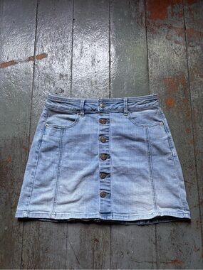 American Eagle Super Stretch Hi-Rise A-Line denim skirt
